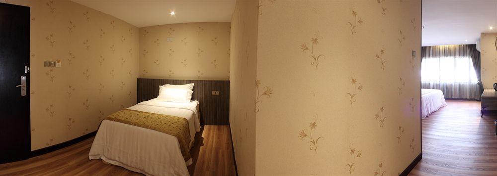 Mandarin 3*