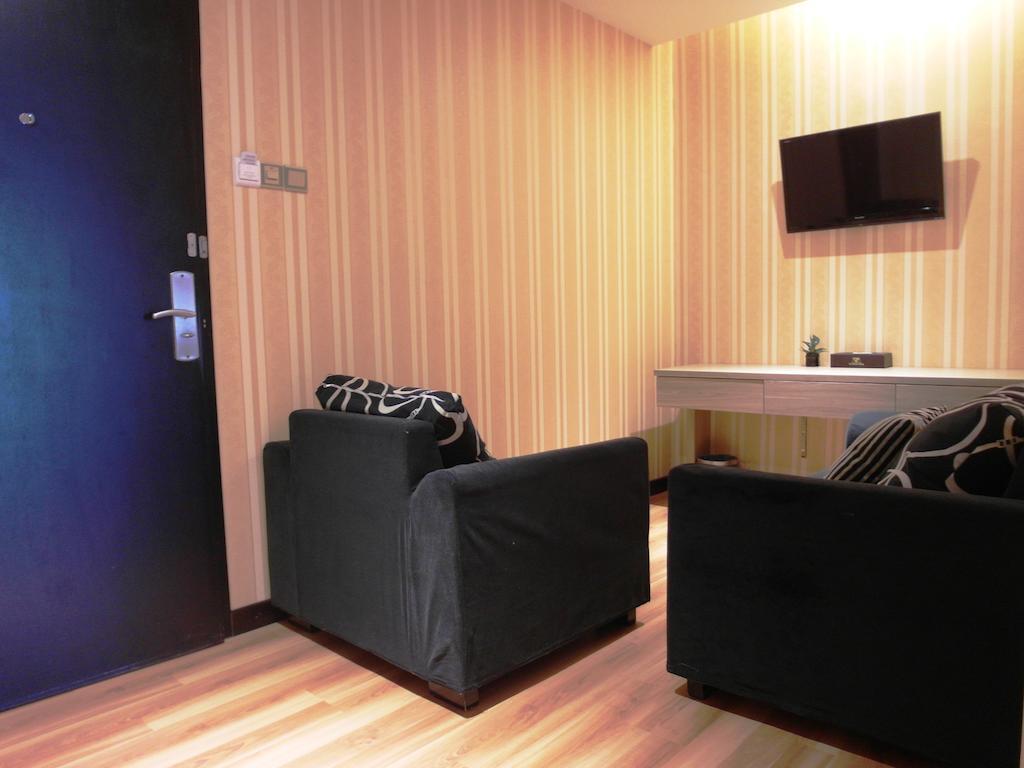 Mandarin 3*