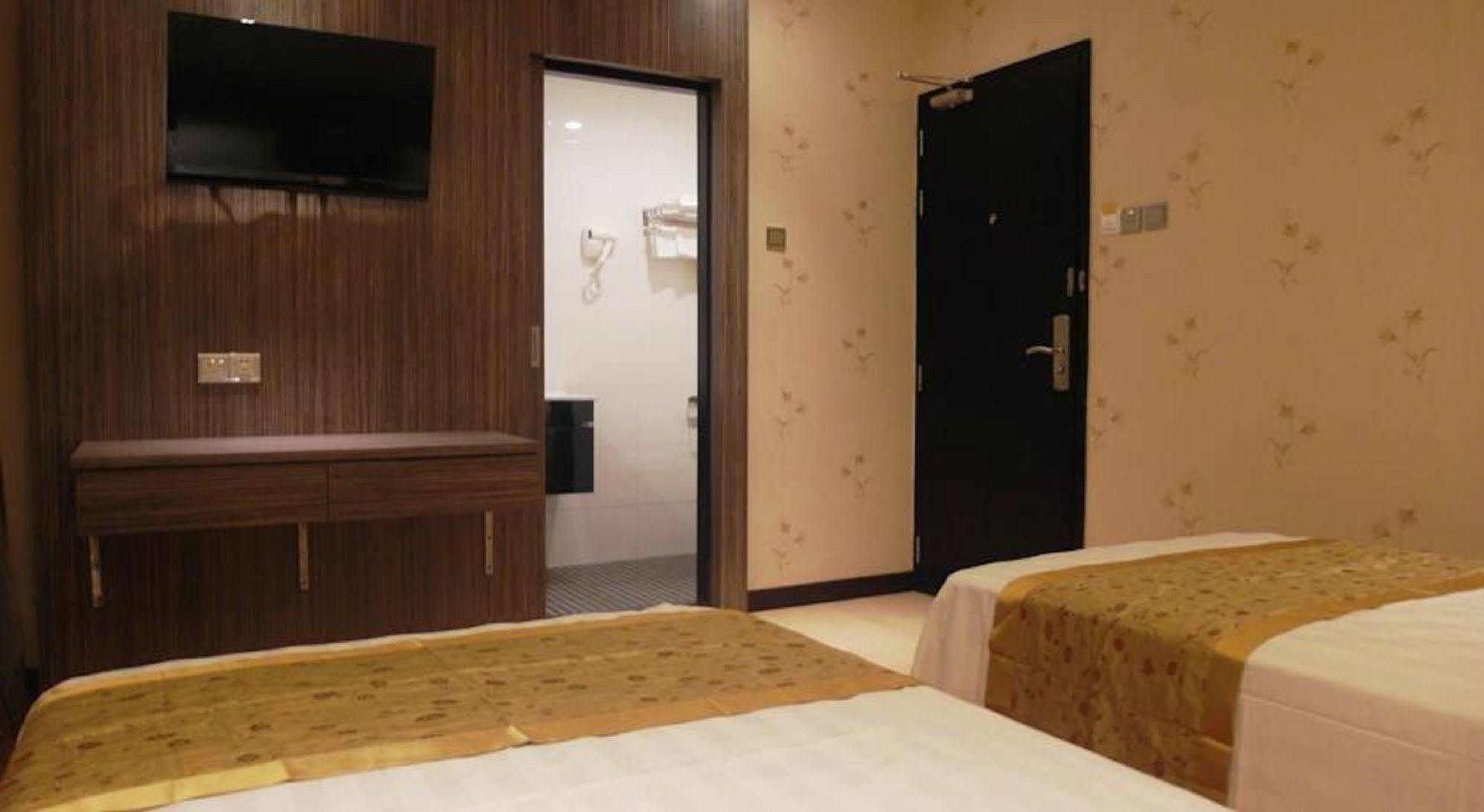Mandarin Hotel Kota Kinabalu