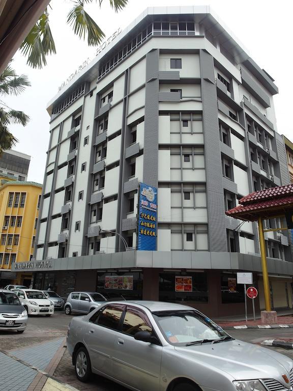 Mandarin Hotel